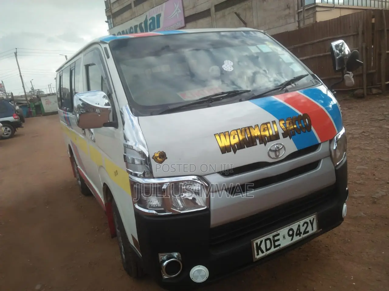 Toyota HiAce 2014 White