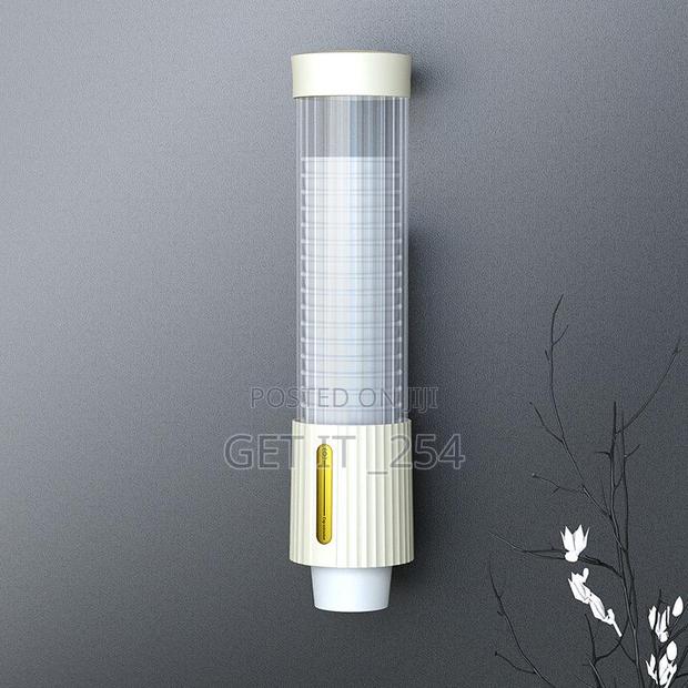 Disposable Cup Holder - thumbnail 2