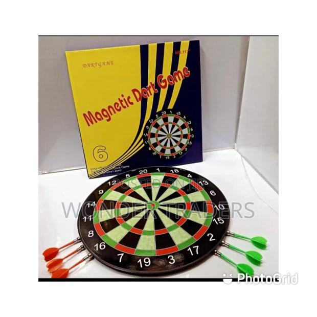 Magnetic Stick Board With Darts - main view