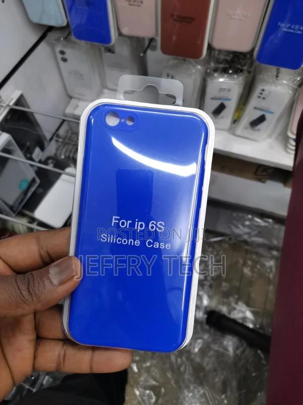 Solid Deep Silicone Blue Color iPhone 6s Case - main view