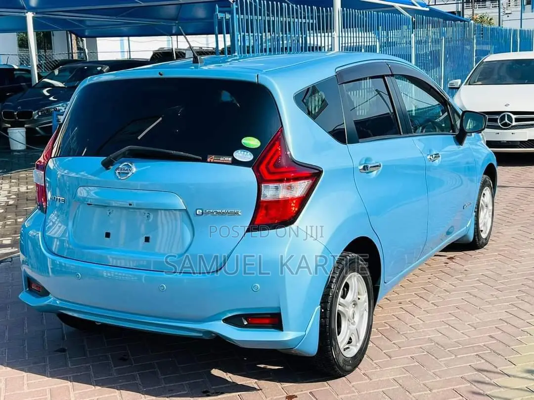 Nissan Note 2017 Blue
