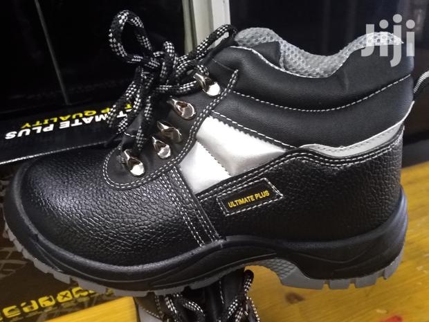 Safety Boots- Ce Approved
