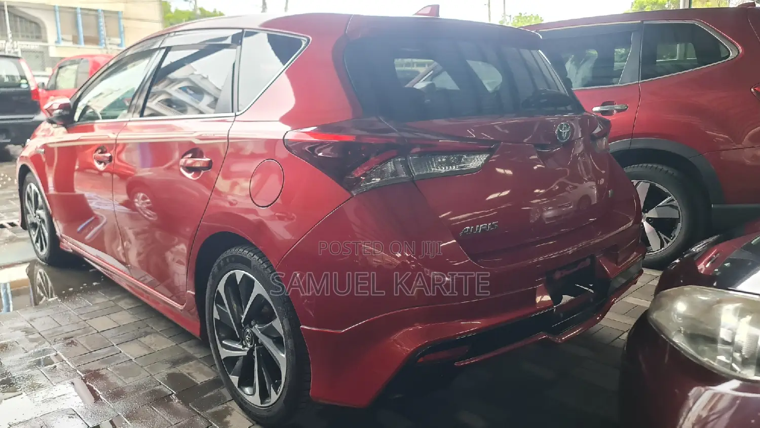 Toyota Auris 2017 Red