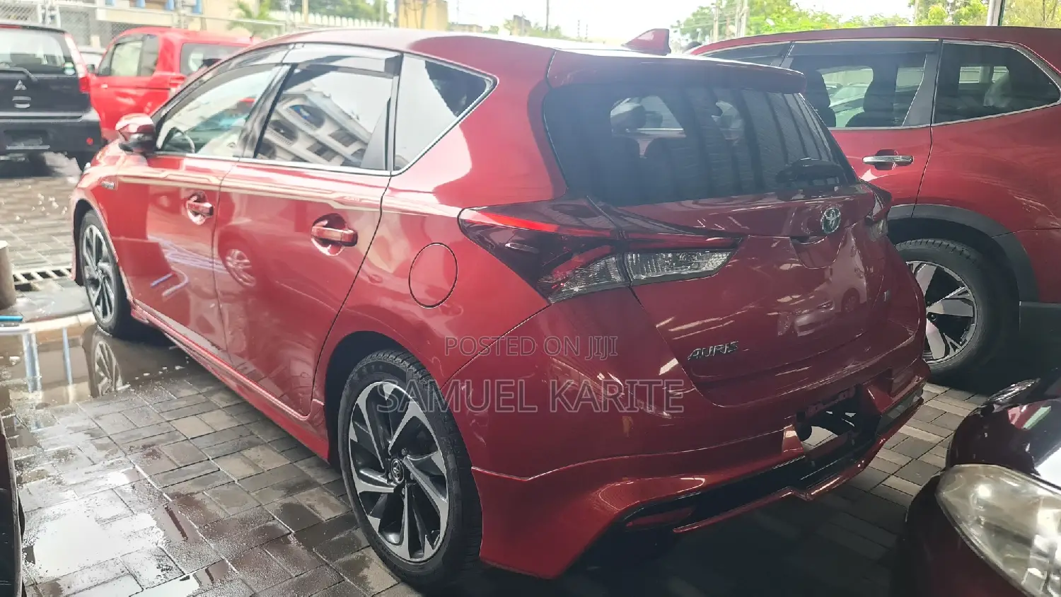 Toyota Auris 2017 Red