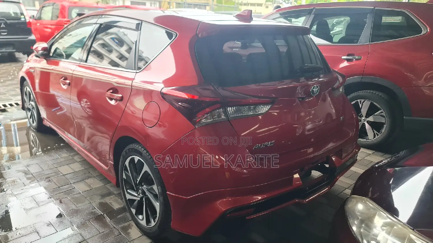 Toyota Auris 2017 Red