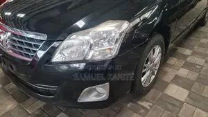 Toyota Premio 2016 Black