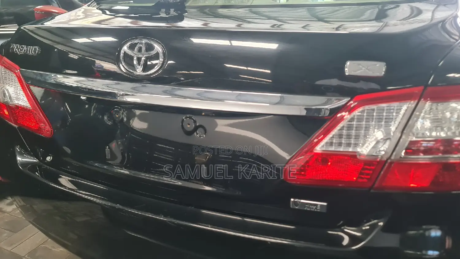 Toyota Premio 2016 Black
