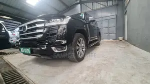 Toyota Land Cruiser 2023 Black