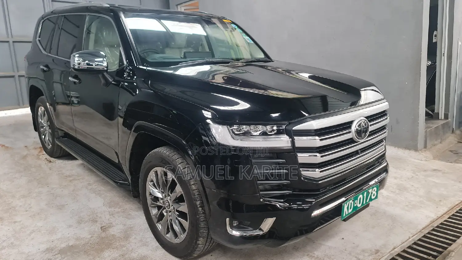 Toyota Land Cruiser 2023 Black