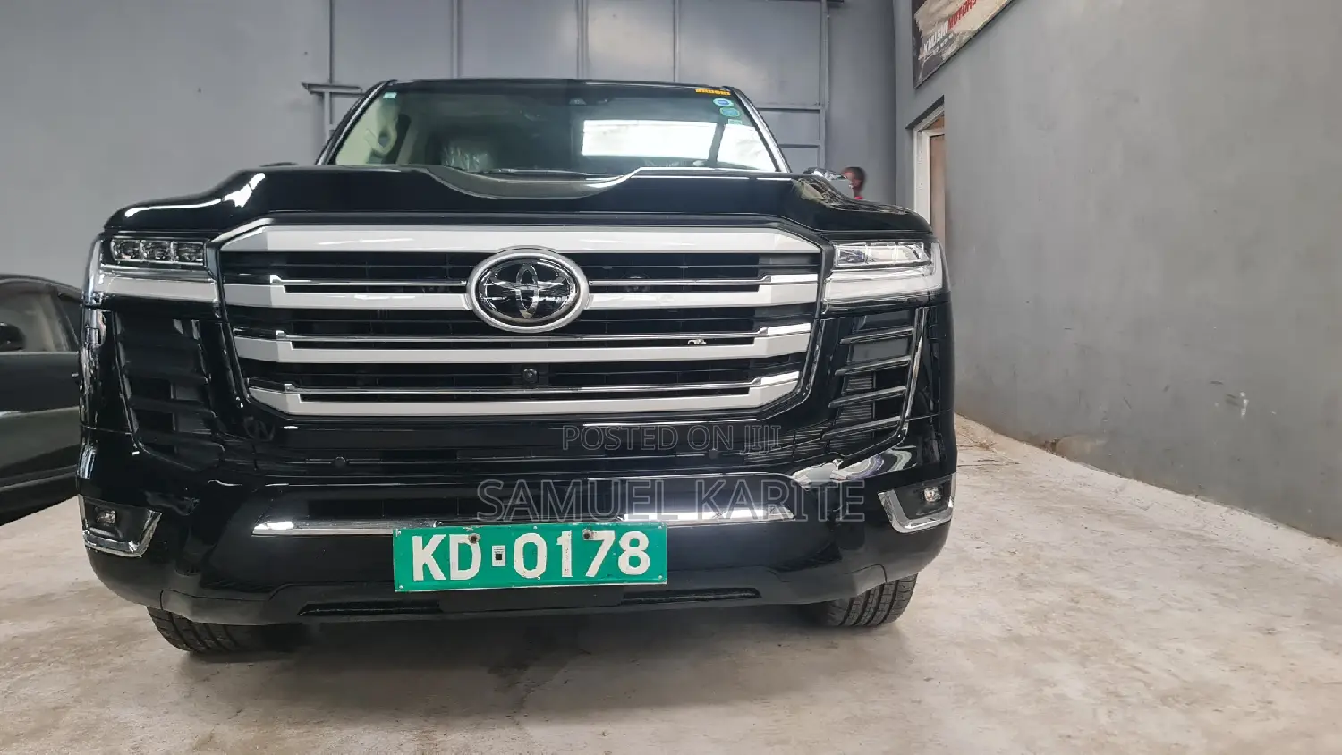 Toyota Land Cruiser 2023 Black