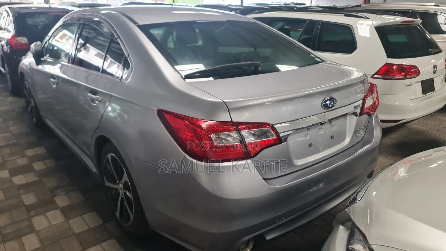 Subaru Legacy 2017 Silver