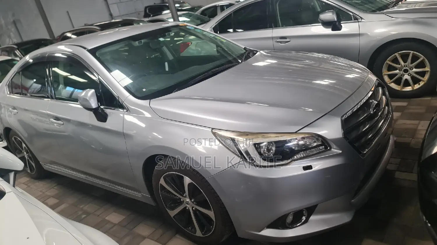 Subaru Legacy 2017 Silver