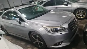 Subaru Legacy 2017 Silver