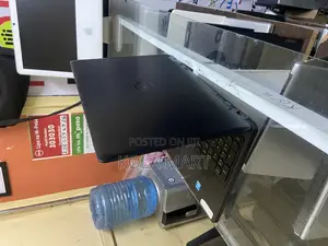 Laptop Dell Inspiron 15 5558 8GB Intel Core I5 HDD 500GB