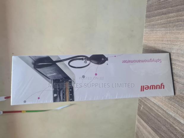 Mercurial Sphygmomanometer/ Blood Pressure Monitor