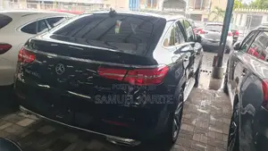 Mercedes-Benz GLE-Class 2019 Black