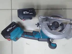 Makita Rechargeable Circular Saw