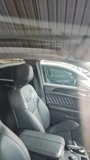 Mercedes-Benz GLE-Class 2019 Black