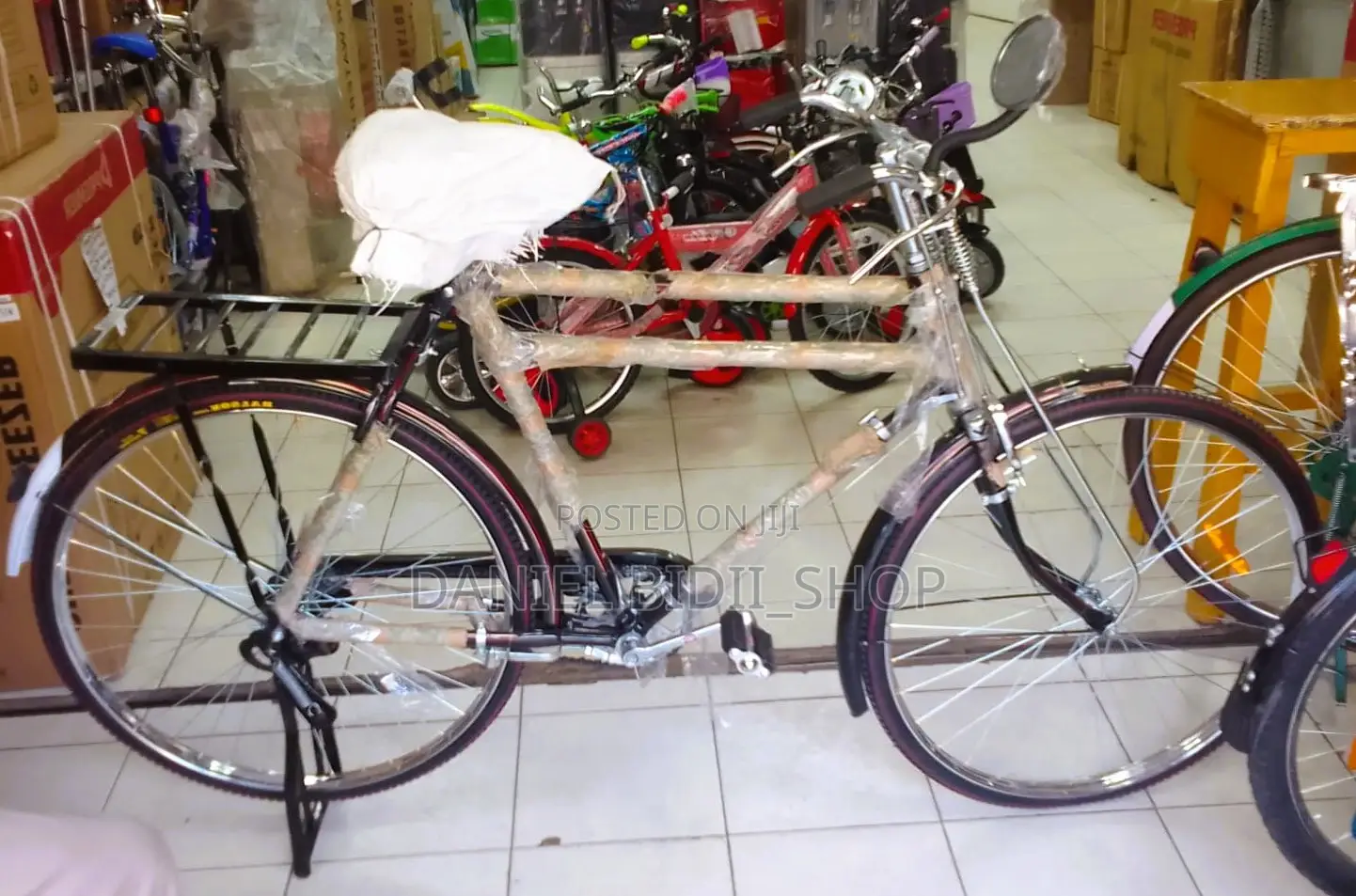 Original Neelam Bicycle in 26" Wheel Size