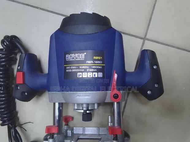 Royce Router Machine