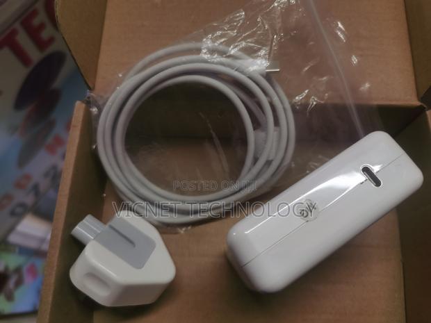 Fast Charge 87watts Type C Macbook Charger - main view