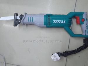 Total Powerful Reciprocating Saw - thumbnail 2