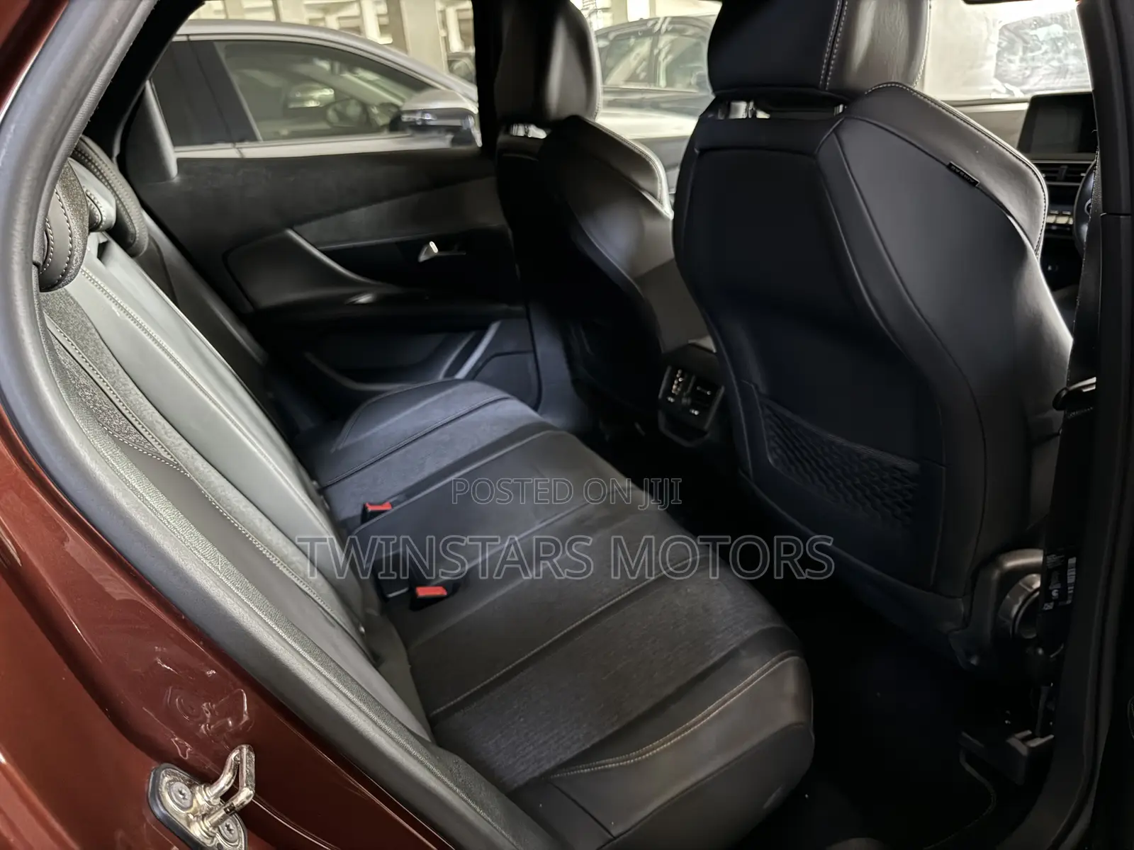 Peugeot 3008 2018 Brown