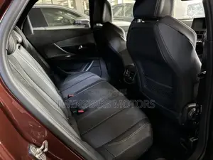 Peugeot 3008 2018 Brown