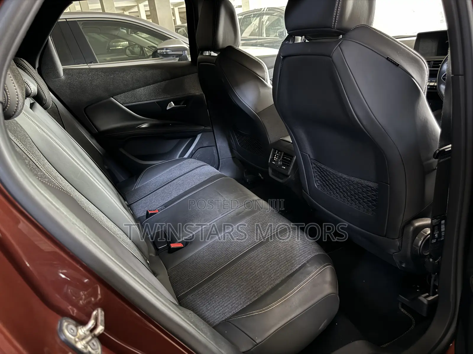 Peugeot 3008 2018 Brown