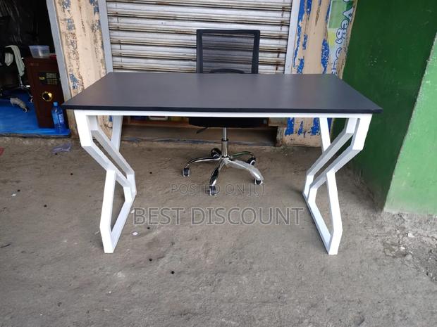 Metallic Table - main view