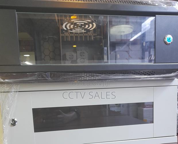4U Cabinet 530*400*210/4u Cabinet