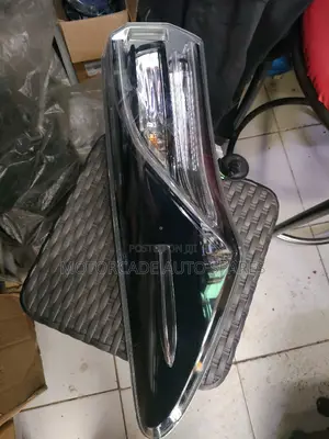 Toyota Harrier 2015/2016 Tail Light