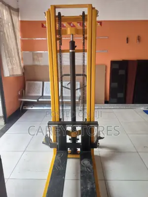 Manual Stacker/ Pallet Stacker