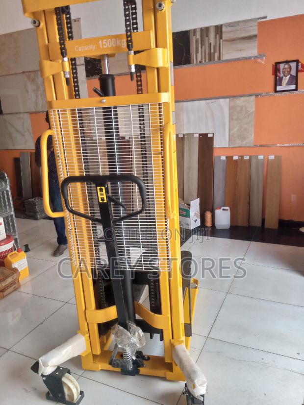 1.5ton Manual Stacker - main view