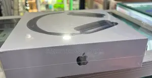 Airpods Max Apple Wireless Headset.