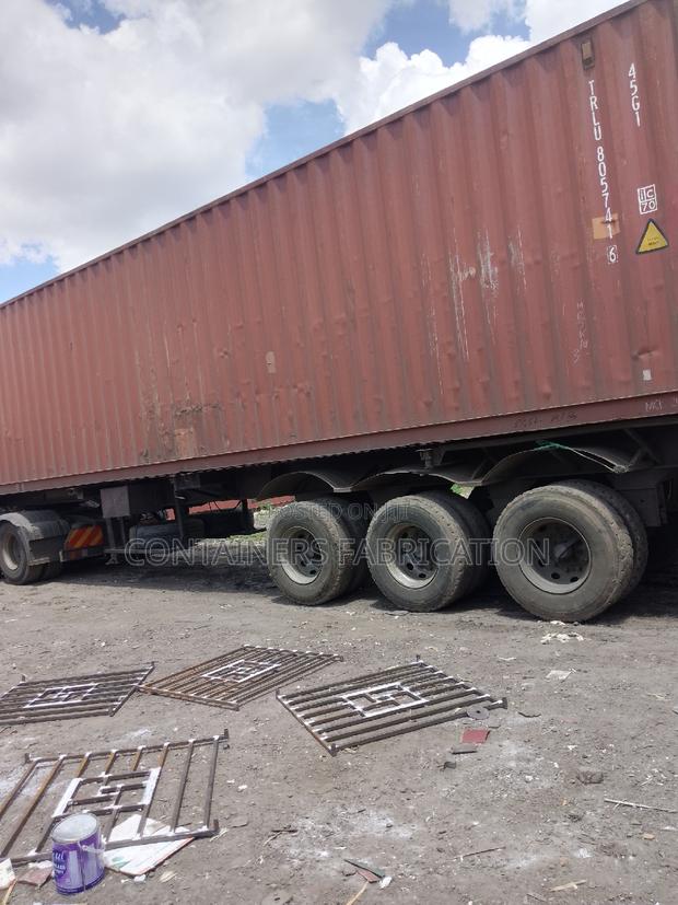 Grab This Shipping Containers at an Affordable Price