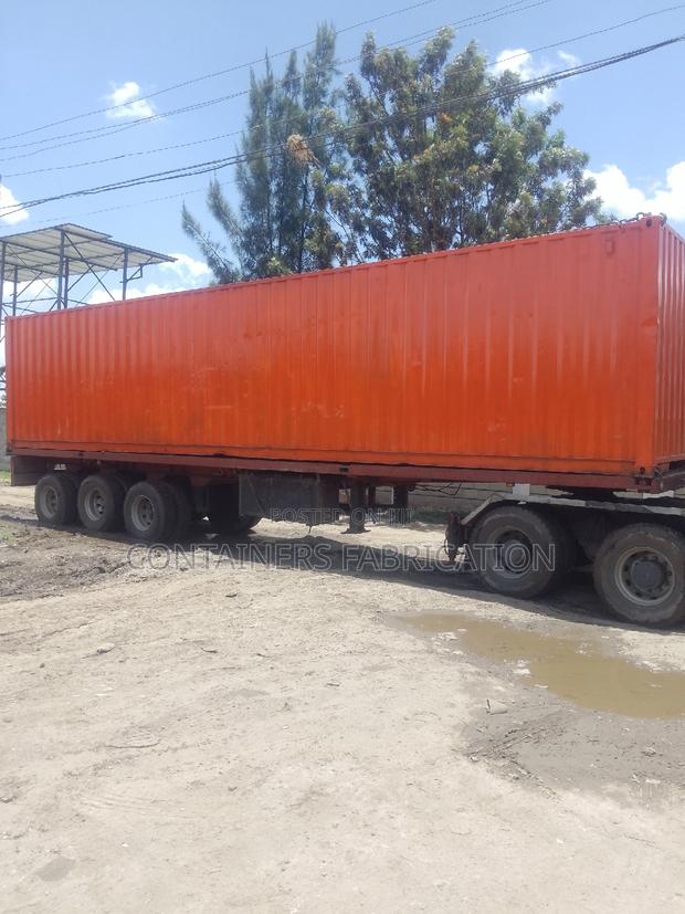 Very Clean 40ft Shipping Containers for Sale - thumbnail 5