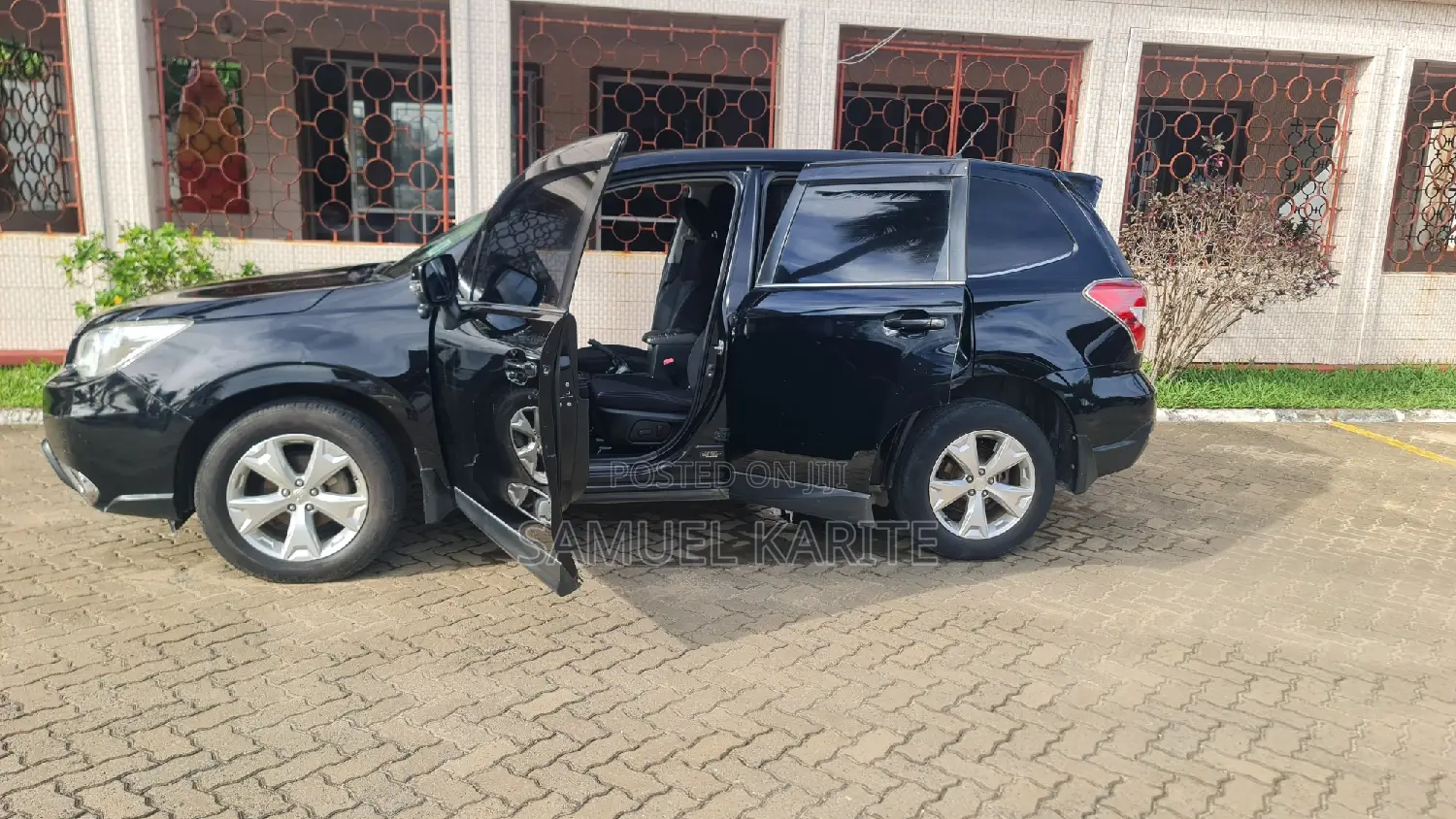 Subaru Forester 2014 Black