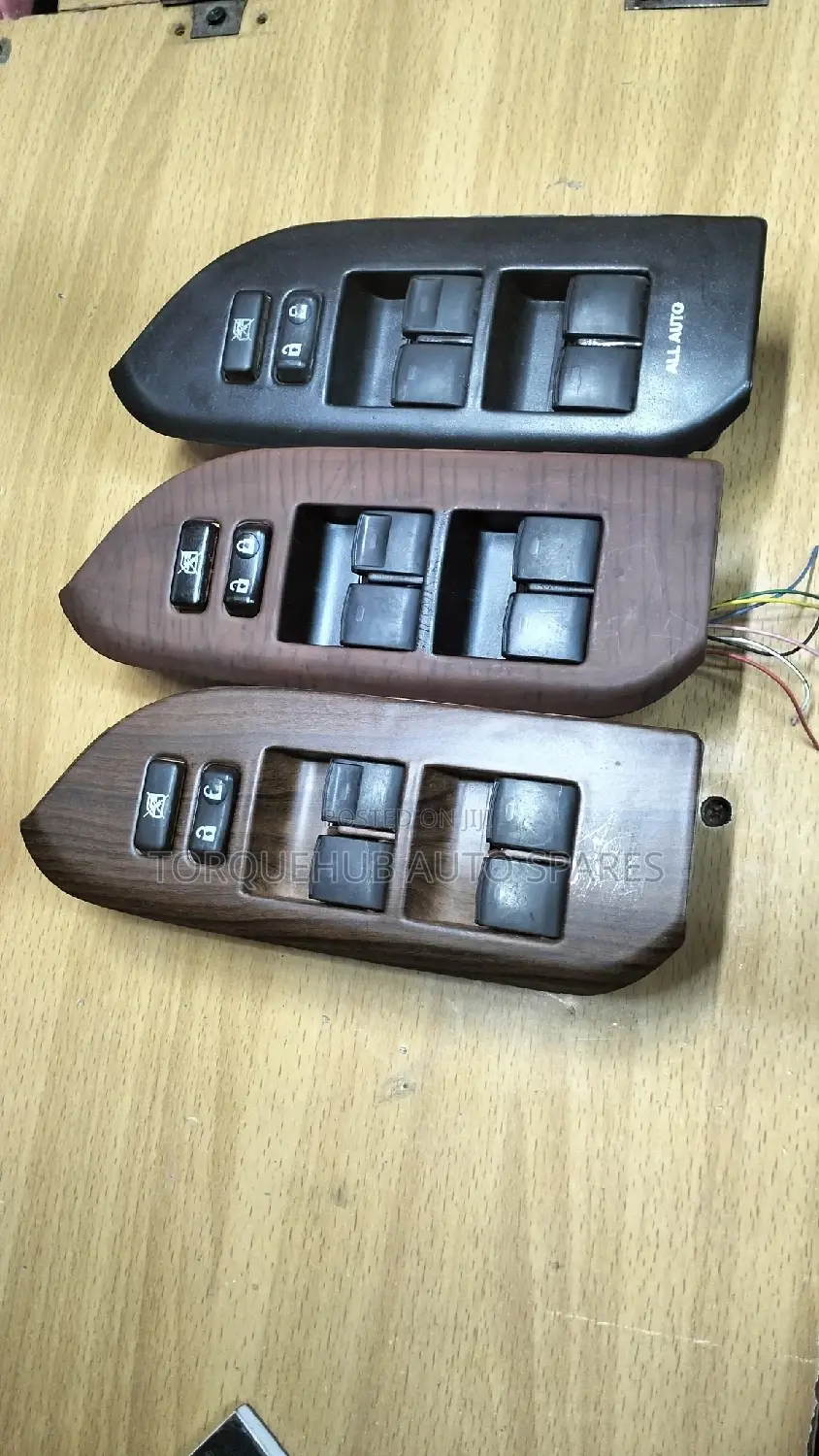 Prado 150 Main Door Switch