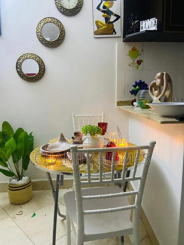 Airbnb One Bedroom South B - thumbnail 7