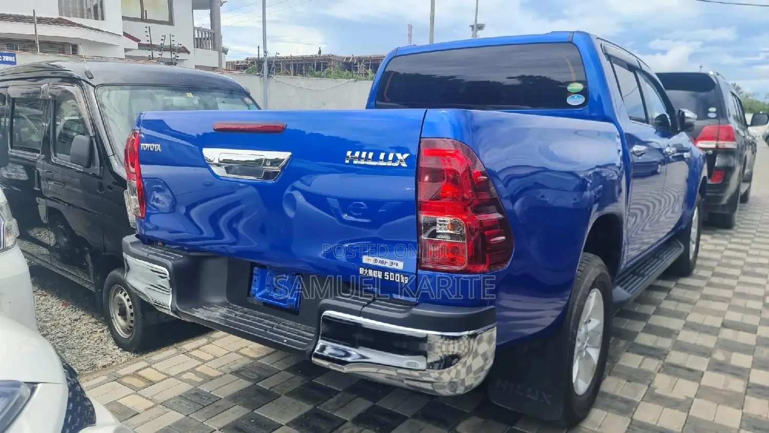 Toyota Hilux 2017 Blue
