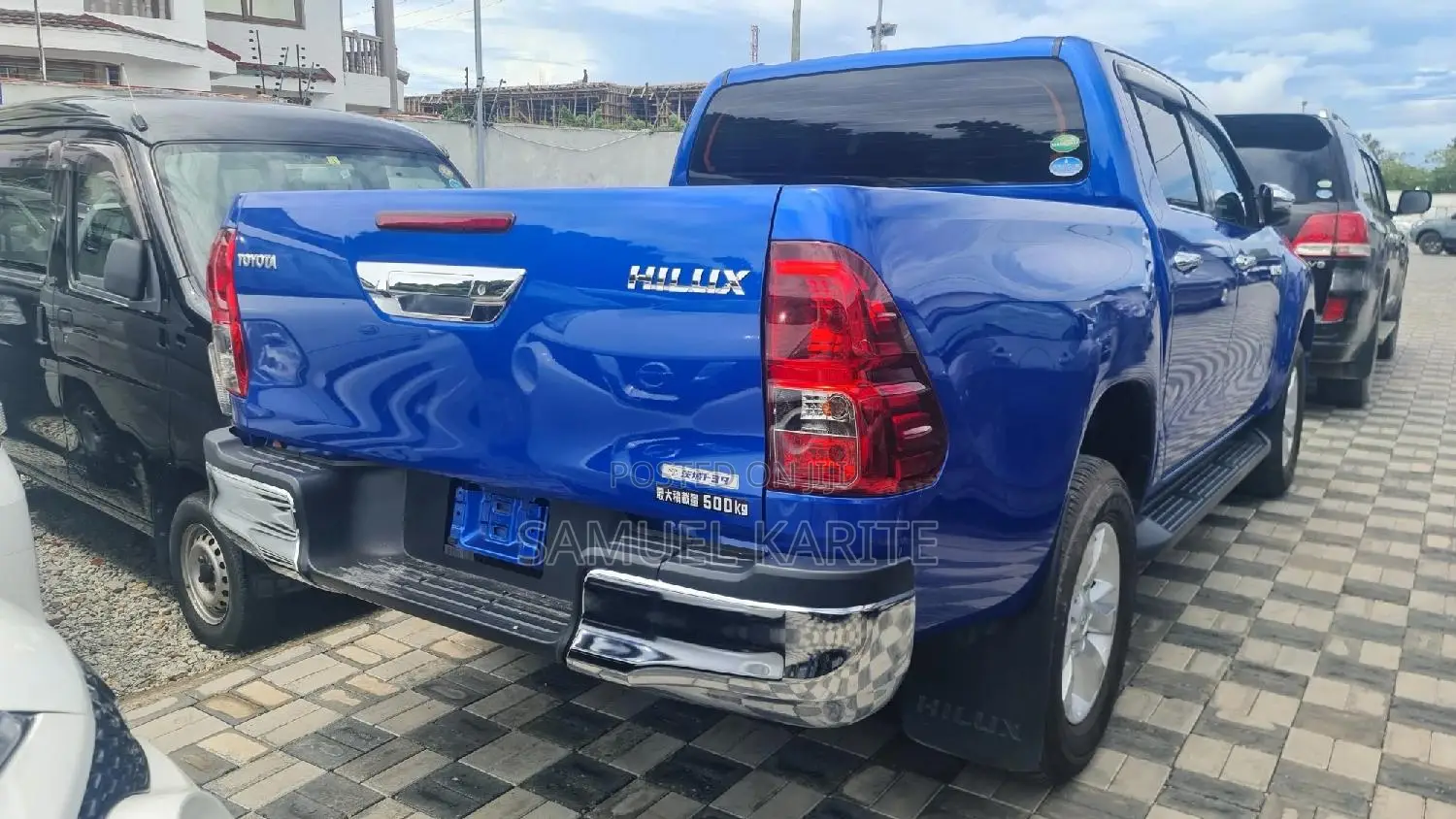 Toyota Hilux 2017 Blue
