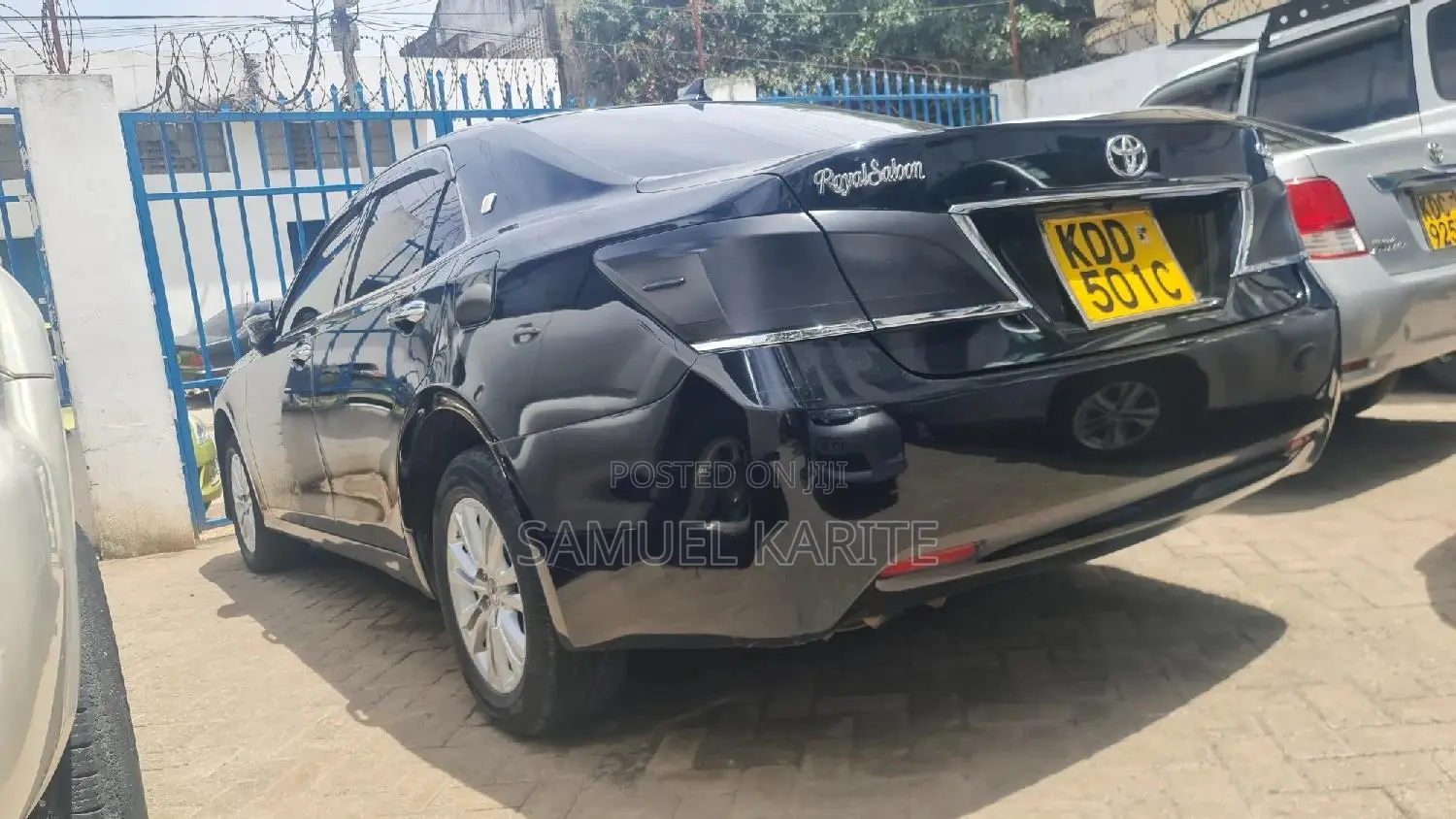 Toyota Crown 2015 Black