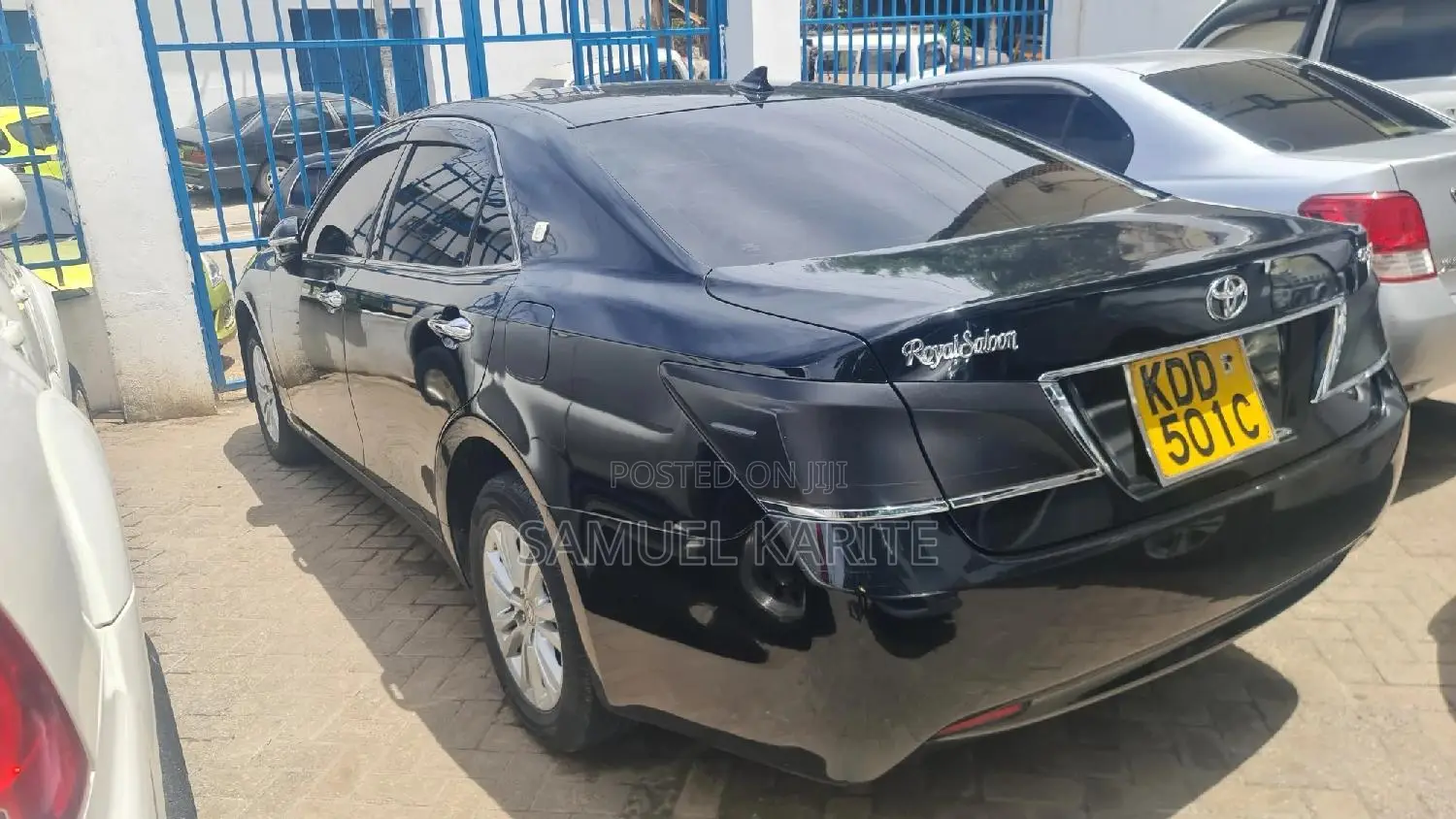 Toyota Crown 2015 Black