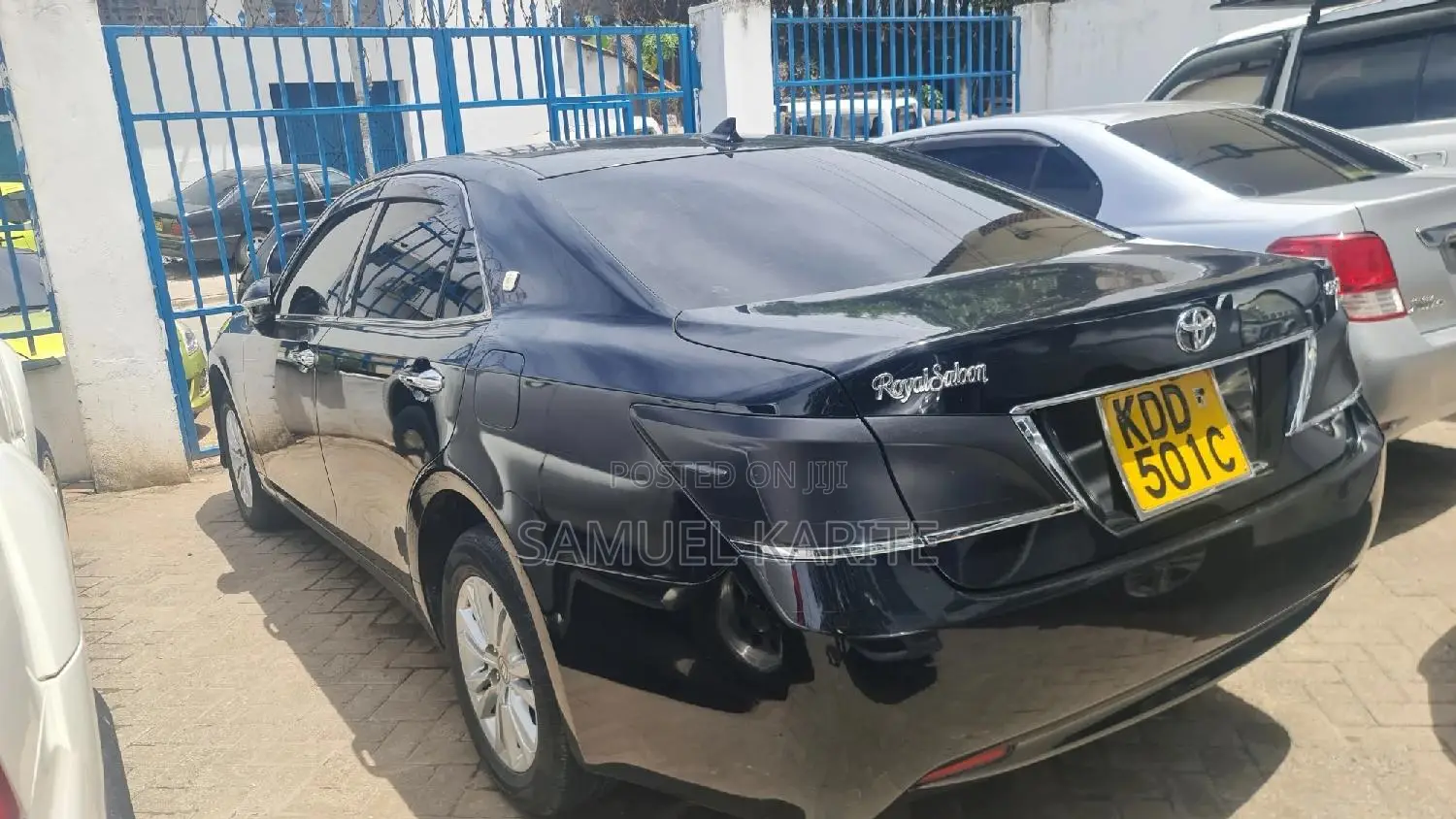 Toyota Crown 2015 Black