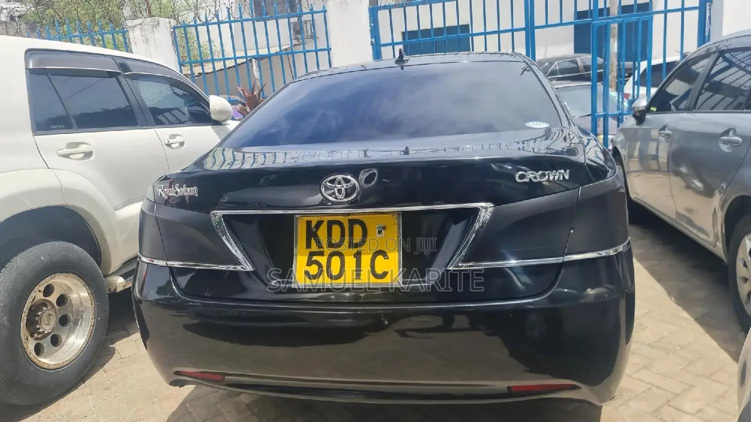 Toyota Crown 2015 Black