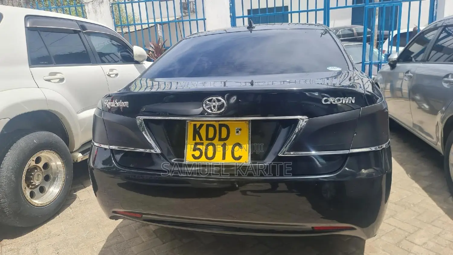 Toyota Crown 2015 Black