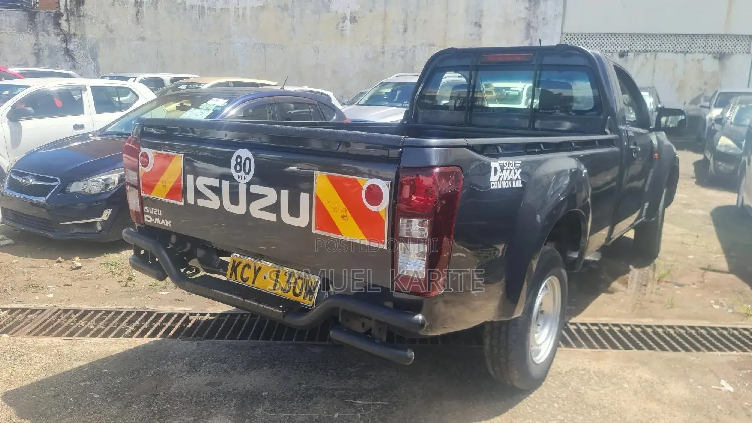 Isuzu D-MAX 2022 Gray