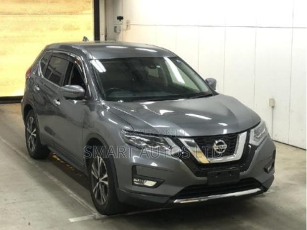 Nissan X-Trail 2018 Gray