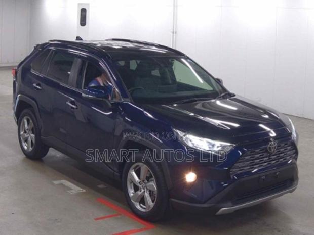 Toyota RAV4 2020 Blue - main view